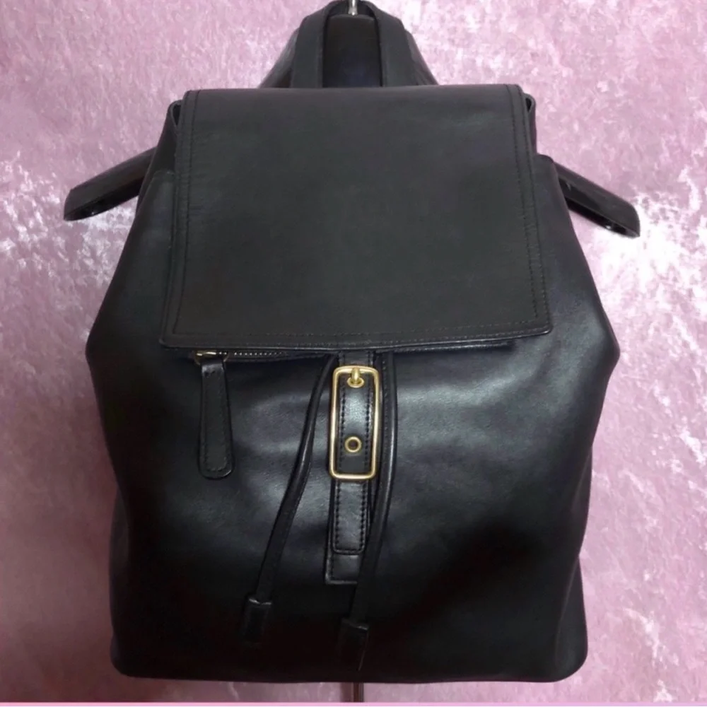 Coach Backpack 🖤 - Picture 2 of 11